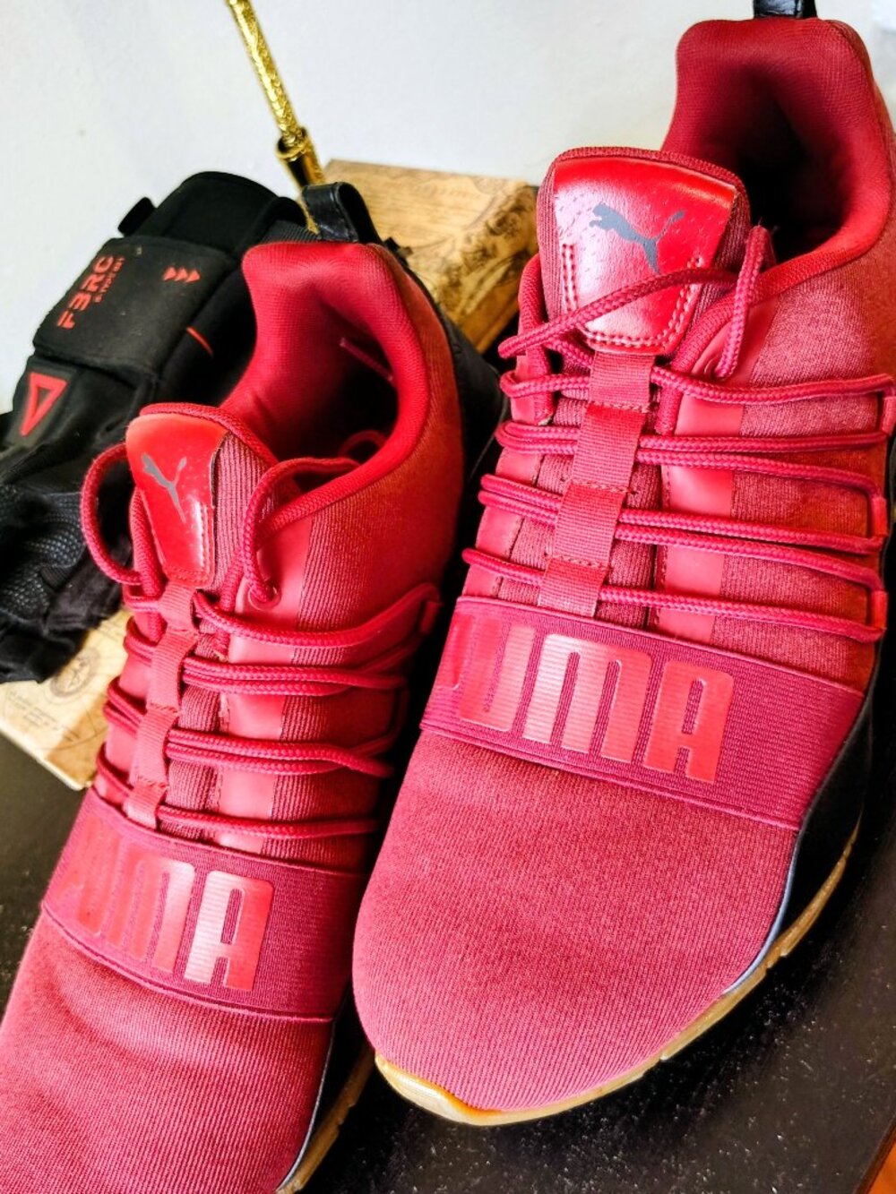 Puma sneakers Mens: 11